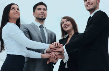 başarılı iş ekibi ile birlikte ellerini katlanmış