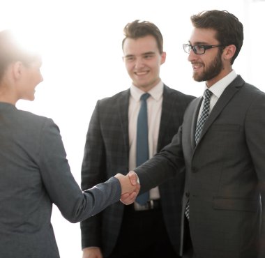 iş kavramı .handshake Mali ortaklar.