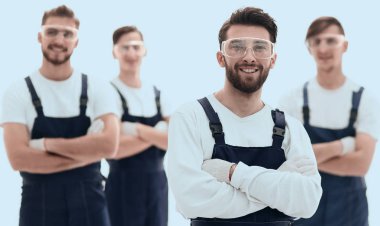 patron ve profesyonel sanayi işçileri takımının