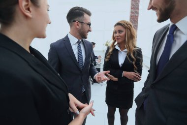 iş takım sorunları tartışıyor