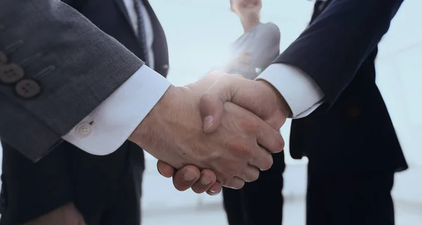 Negócio conceito handshake pessoas de negócios — Fotografia de Stock