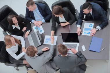 el sıkışma mali ortakları masanızda