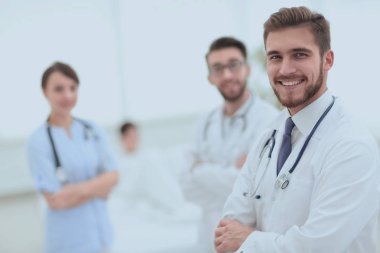 Doktor tıbbi bir ofiste grup.