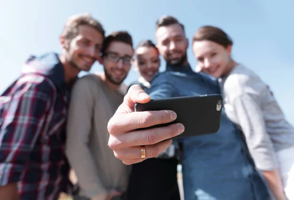 A hallgatók a selfie csoport — Stock Fotó