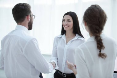 el sıkışma Yöneticisi ve müşteri Close-Up.