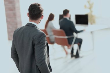 modern iş adamı görevinde.