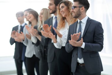 grup izole iş adamları alkış