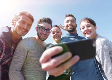bir selfie alarak öğrenci grubu