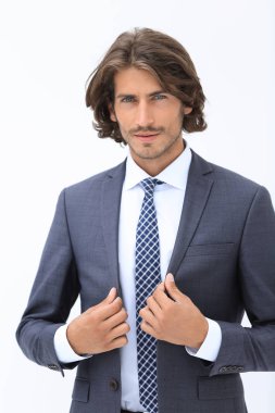 Takım elbise ve kravat şık genç adam