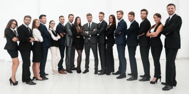 Beyaz arka plan üzerinde izole büyük iş takım.