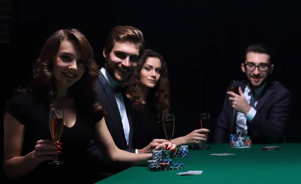 Successful young people spend the night at the casino — Stock Photo, Image