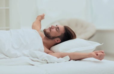 Pazar sabahı uyanma iş adamı