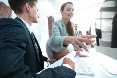 işyerinde iş kadınları stilize görüntü