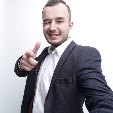 mutlu başarılı bir işadamı kopya alanı işaret