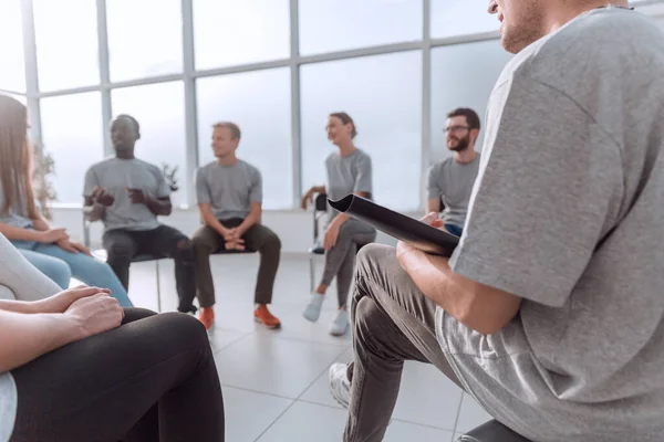 Close up.young people at a group meeting. — Stock Photo, Image