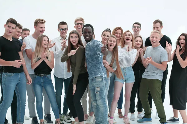 Група молодих однодумців, що стоять разом оплески . — стокове фото