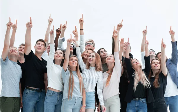 Grupo de jóvenes serios en los que se señala — Foto de Stock