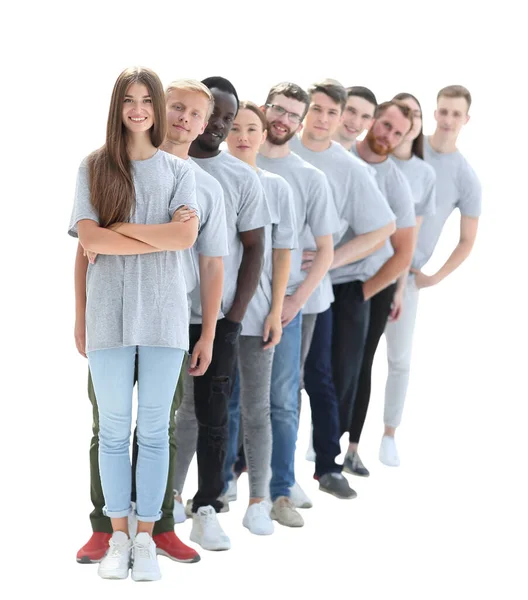 Skupina mladých lidí v šedých tričkách stojící v řadě — Stock fotografie