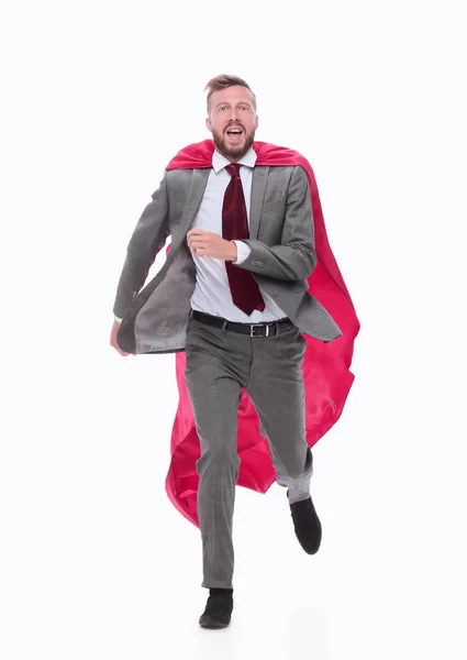 スーパーヒーローのレインコートを着たビジネスマンが自信を持って前に. — ストック写真