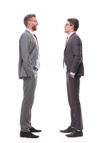 In volle groei. twee zakenmannen die elkaar aankijken — Stockfoto