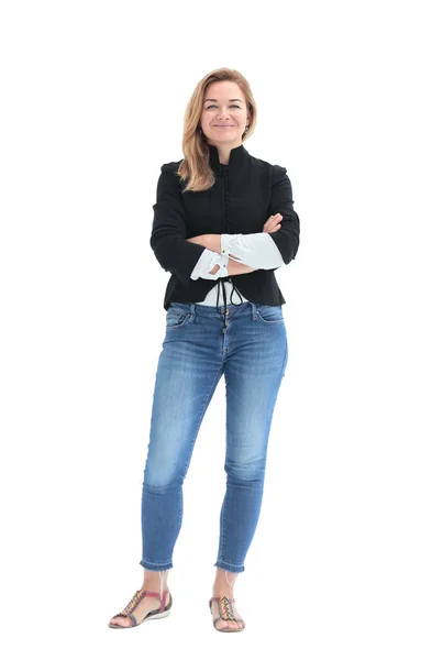 In vollem Wachstum. eine junge Frau in Jeans und schwarzer Bluse — Stockfoto