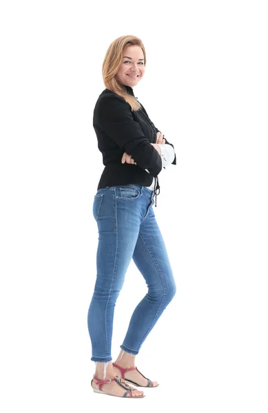 Вид сбоку. случайная улыбающаяся женщина в модных джинсах — стоковое фото