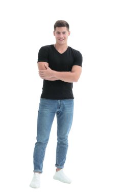 Tam gelişim. Siyah tişörtlü sıradan bir adam.