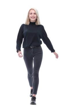 Tam gelişim. Şık genç bayan özgüvenle ilerliyor.