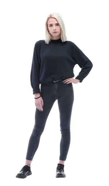 Modelo femenino hermoso en jeans y blusa negra — Foto de Stock