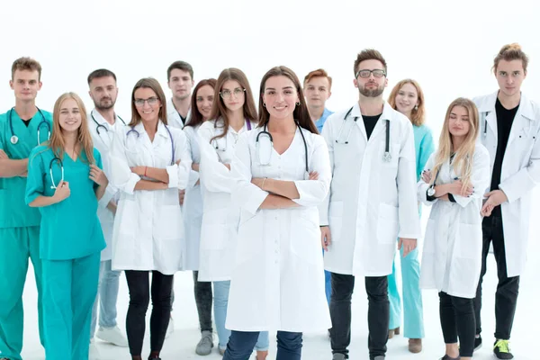 Retrato de un feliz grupo de jóvenes médicos — Foto de Stock