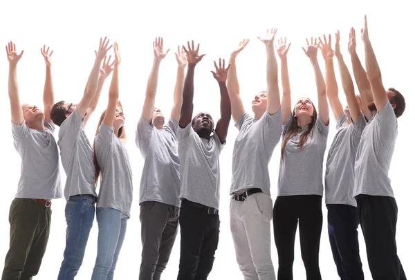 Heureux les jeunes étirant les mains vers le haut — Photo