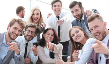 Başarılı iş ekibi seni işaret ediyor..