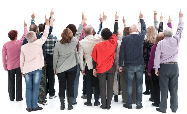 Група дорослих людей, які піднімають руки — стокове фото