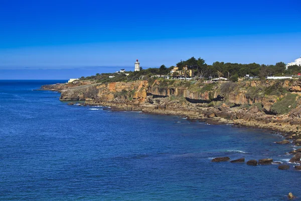 Rocky Coast Extending into the Sea — Stock Photo, Image