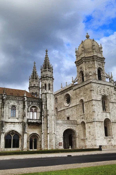 Jeronimo klášter v Lisabonu, Portugalsko. UNESCO světového dědictví s — Stock fotografie