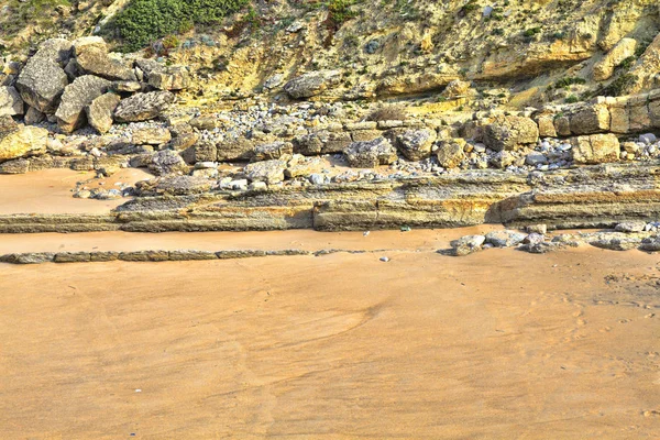 Portekiz Sintra görülen kayalık sahil — Stok fotoğraf