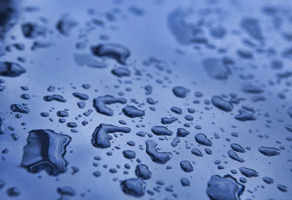 Gotas de agua sobre vidrio — Foto de Stock