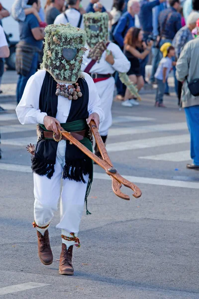 Lisbonne, Portugal - 6 mai 2017 : Défilé de costumes et de traditions — Photo