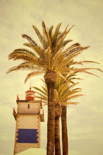 Santa marta vuurtoren in cascais, portugal. — Stockfoto