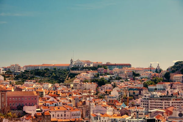 लिस्बन पुराने शहर, पुर्तगाल का सुंदर दृश्य — स्टॉक फ़ोटो, इमेज