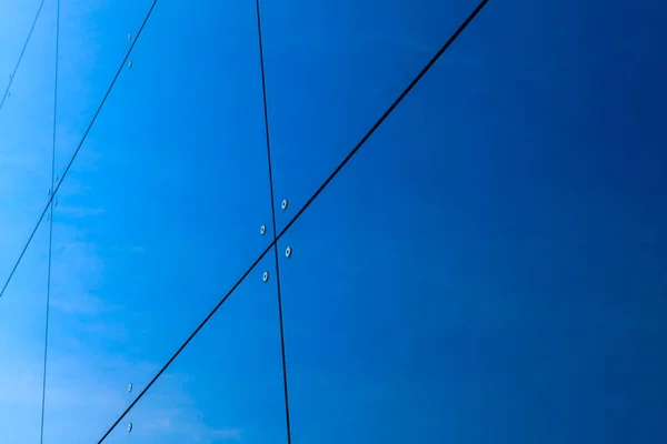 Janelas de vidro do edifício — Fotografia de Stock