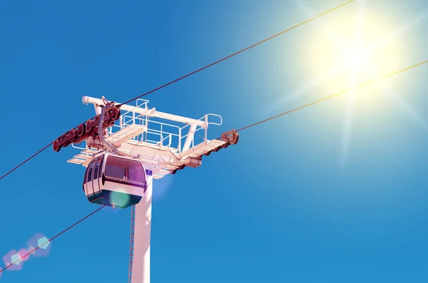 Cableway in Nationaal Park in Lissabon, Portugal — Stockfoto