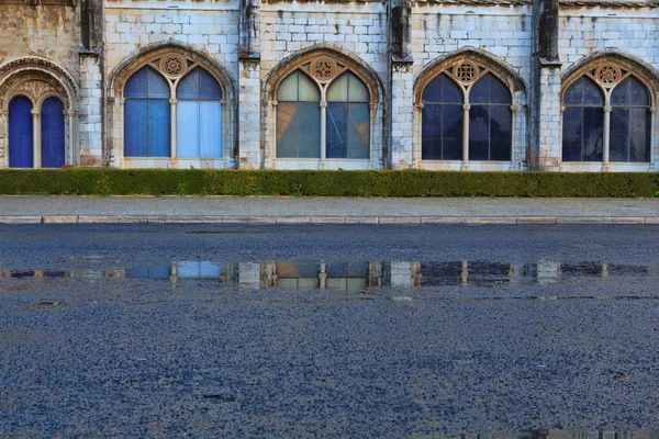 Монастырь Джеронимо в Лиссабоне, Португалия. всемирное наследие ЮНЕСКО — стоковое фото