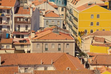 Portekiz Lizbon eski şehrin güzel görünümü 