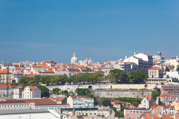 Portekiz Lizbon eski şehrin güzel görünümü 