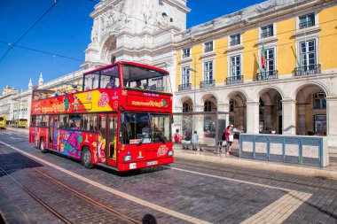 Lisbon, Portekiz - 10 Eylül. 2017. Praça do Comercio o