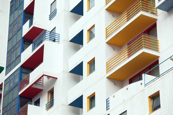 현대의 고급 아파트 건물 — 스톡 사진