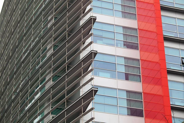 Detalhe de janelas em um edifício moderno. Contexto empresarial — Fotografia de Stock