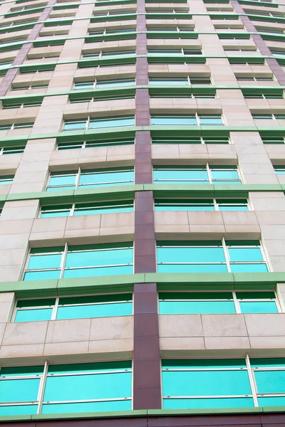 Architektura detaily moderní budova skleněné fasády obchodní backg — Stock fotografie