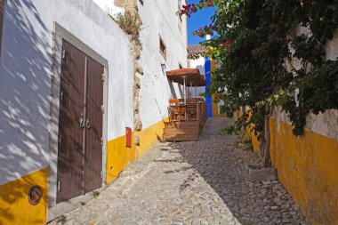 obidos Ortaçağ Portekizce şehir dar sokak